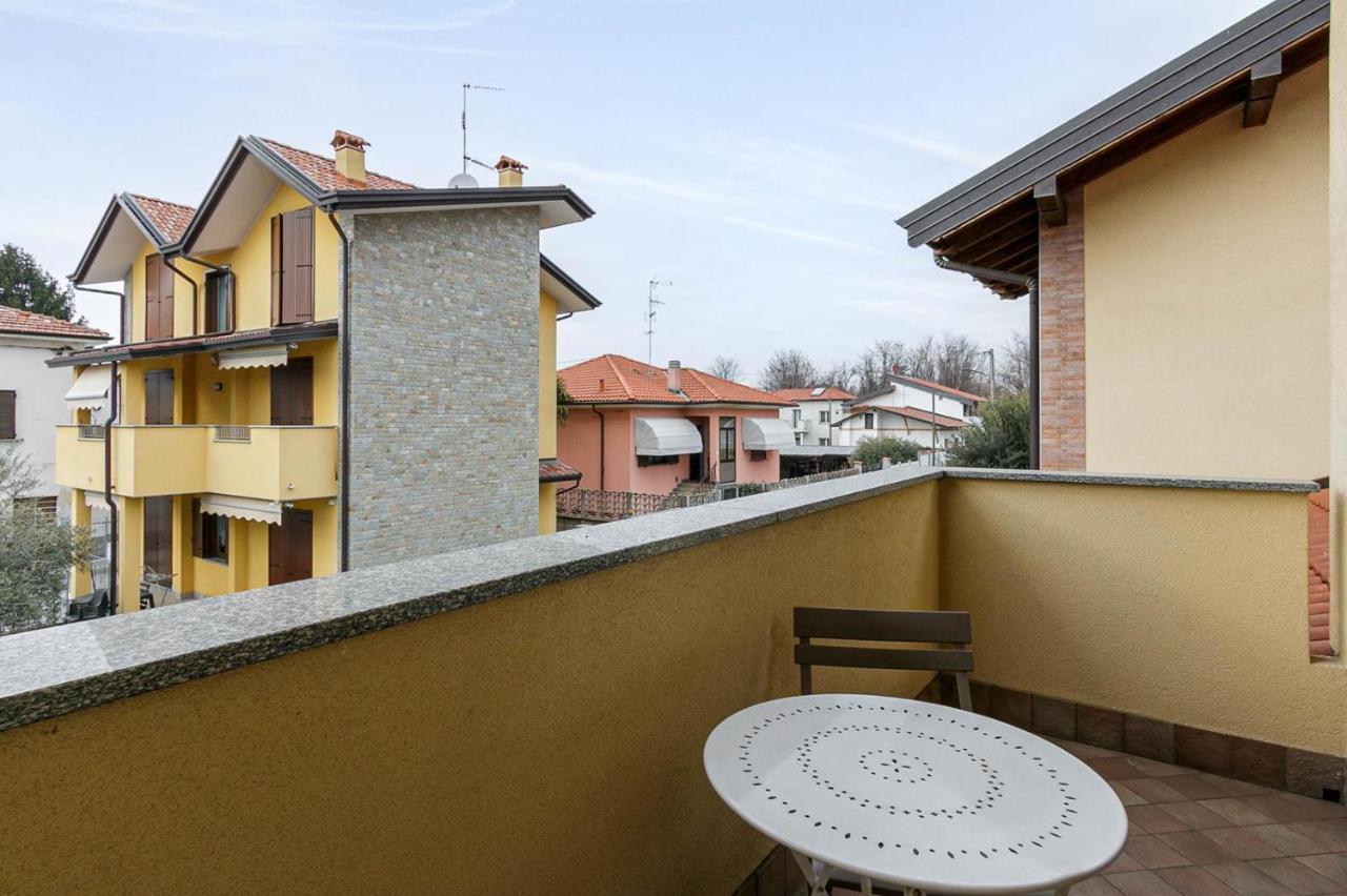 Le Quattro Stelle Villa Cardano Al Campo Exterior photo